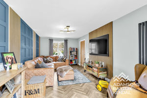 Photo 32- click for photo gallery